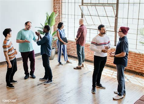 Diverse People Talking In Groups During A Break Premium Image By Mckinsey