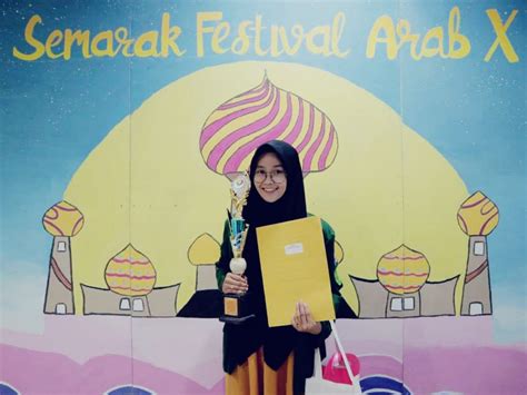 Mahasiswa Fai Uhamka Raih Juara Lomba Baca Puisi Bahasa Arab Nasional My XXX Hot Girl