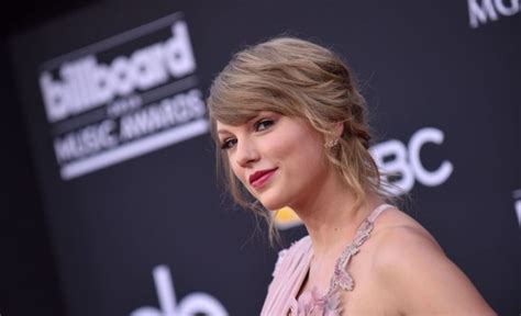 Taylor Swift Named In Plane Crash Investigation Metro News