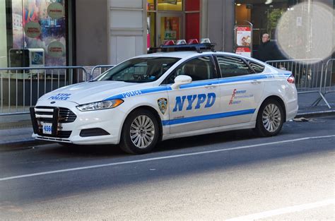 NYPD PSA 8 4566 | Nypd, Police cars, Emergency vehicles