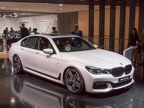 Fast and luxurious, but not enough of an m car. 2016 BMW 7 Series First Review: Remaking a flagship ...