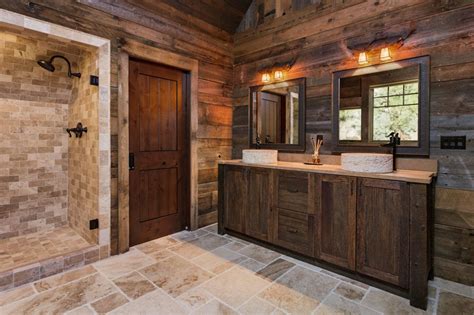 Traditional Mountain Rustic Custom Home With A Beautiful Master