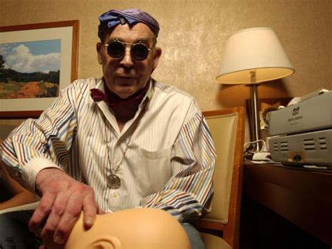 Hunter S Thompson How We Need The Godfather Of Gonzo