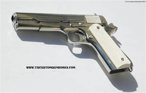 Vintage Colt Us Army 1911a1 In High Polished Nickel