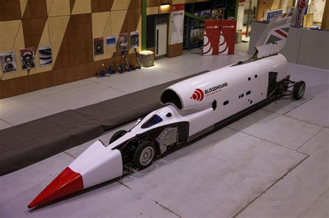1000 Mph Bloodhound Jet Car Has Brand New Look And Name Carbuzz