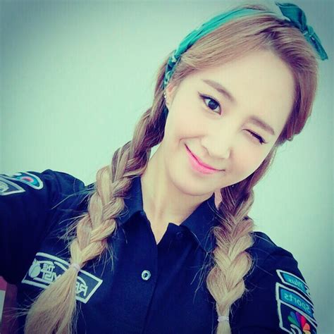 Check Out The Pretty Selfies From Snsd S Yuri Wonderful Generation