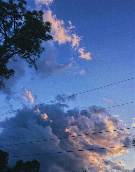 𝑷𝒊𝒏𝒕𝒆𝒓𝒆𝒔𝒕 𝒉𝒐𝒏𝒆𝒆𝒚𝒋𝒊𝒏 Sky Aesthetic Pretty Sky Sky And Clouds