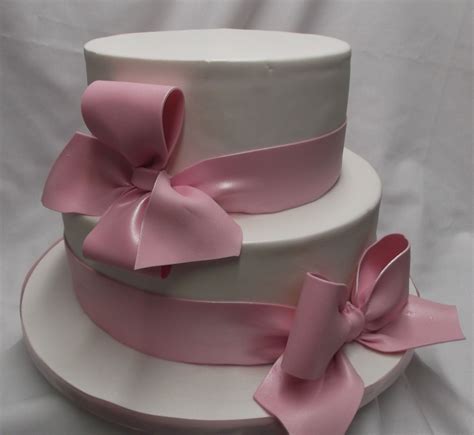 Pin By Jess Ward On Cakes Bow Cakes Cake Pink Wedding Cake