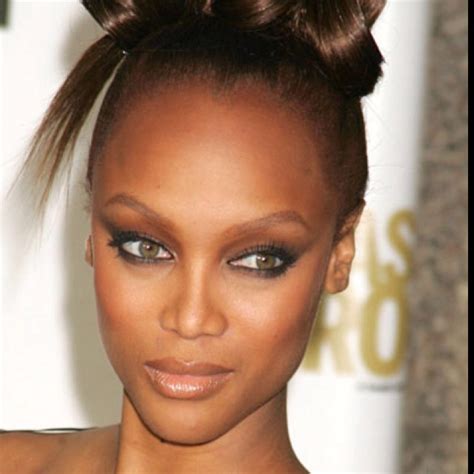 tyra banks black female with green eyes natural or photoshoped tyra banks hair hair styles