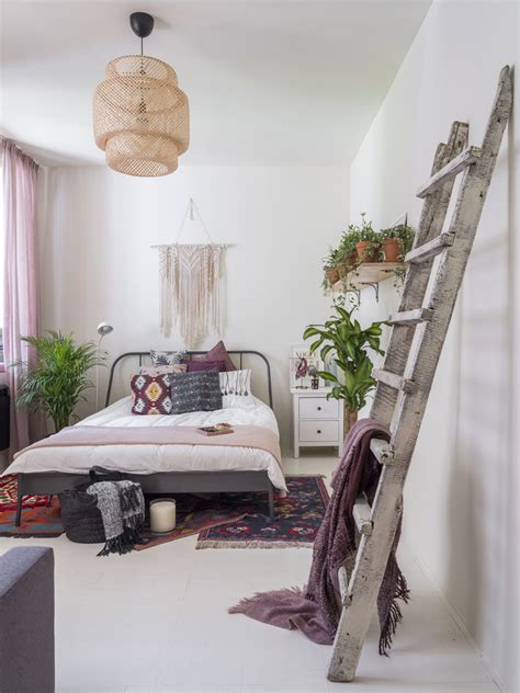 Explore furniture, home accents, rugs and more to find the perfect bohemian feel. Boho Chic - Scandinavian - Bedroom - Moscow - by RENATA KU