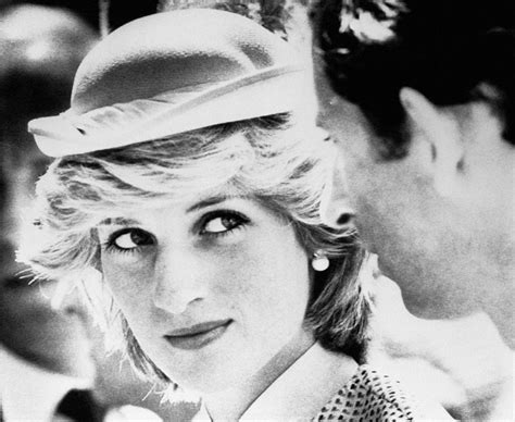 Rare Pictures Of Princess Diana Show Her Life Like Never Before Daily