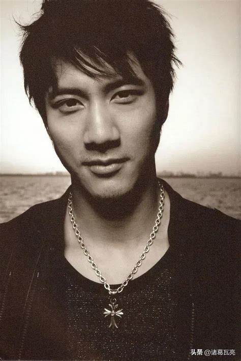 unfortunately if nothing happened to wang leehom how long can he be popular maybe 70 years