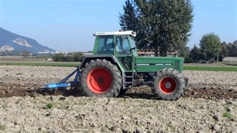 Zylinder(its for the front hydraulics). Fendt Farmer 311 LSA Turbomatik + dissodatore 2a - YouTube