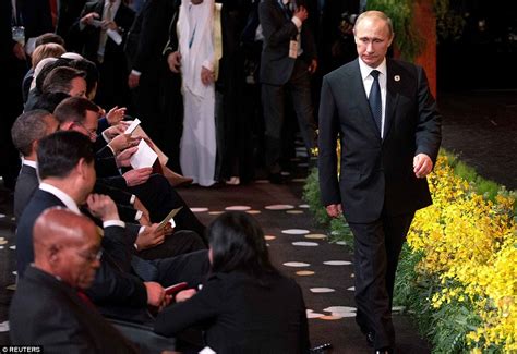 Vladimir Putin Leaves G20 Early After Tense Talks Over Ukraine Daily Mail Online