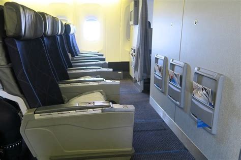 We reserve the right to discontinue the sale of seats or refuse to sell seats to a passenger. American Airlines Boeing 767-300 Main Cabin Extra bulkhead ...
