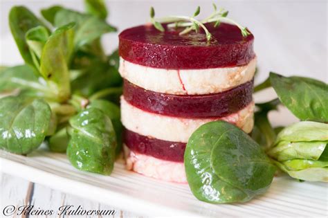 Rote Beete mit Mozzarella an Feldsalat