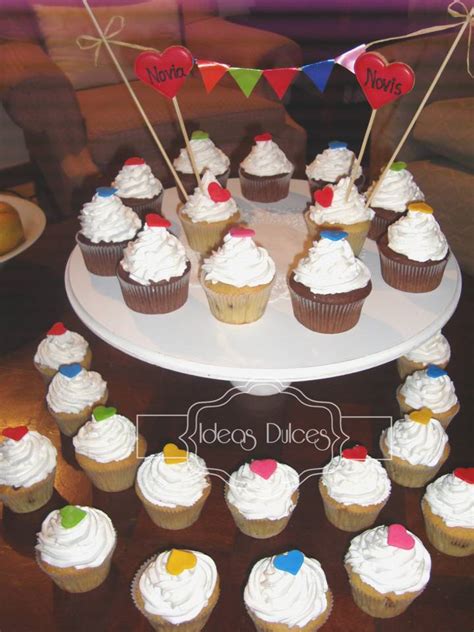 Cupcakes Para El Aniversario De Mónica Ideas Dulces