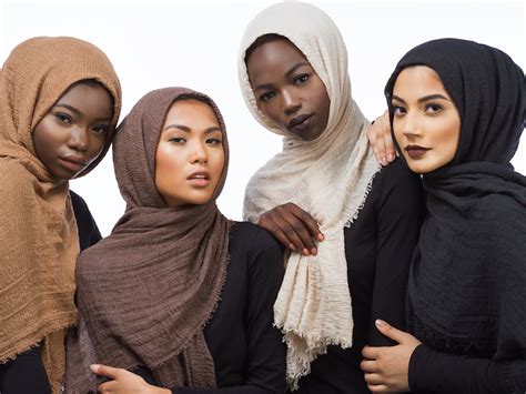 Habiba Da Silva Hijabs For Every Skin Tone Vogue Arabia
