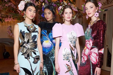 Dolce And Gabbanas Alta Moda Collection Gets A Standing Ovation At La