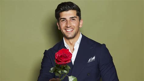 Bachelorette 2021: Kandidat Julian Dannemann verteilt ...