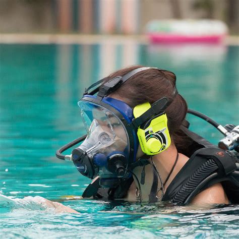 Overall, for many divers, full face masks are a great enhancement of their diving experience. Ocean Reef Why dive a Full Face Mask Scuba diving ...