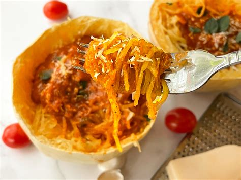 Easy Spaghetti Squash Marinara Bowls Sammywongskitchen
