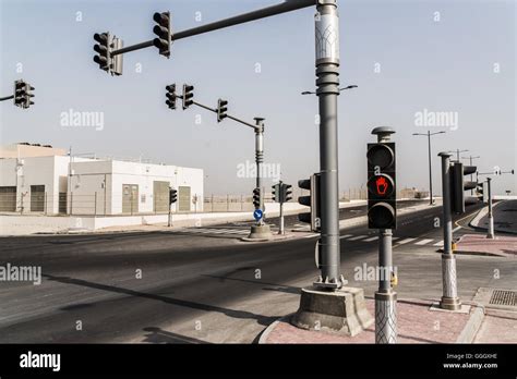 Abu Dhabi Uae An Intersection With Traffic Lights On Yas Island Stock