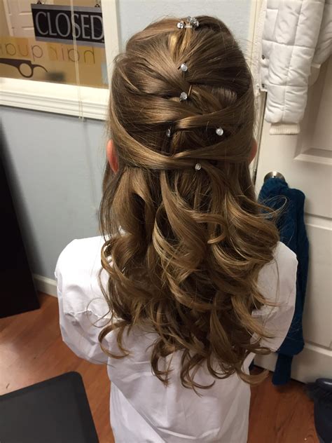 Pretty Hair For The Daddy Daughter Dance Hairstyles Toddler Dance Hairstyles Girl Hair
