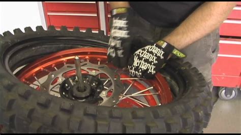 motocross tire change jay clark  dunlop tires youtube