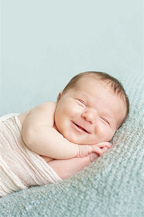 Cute Newborn Baby Pictures New Kids Center
