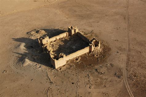 Qasr Bashir A Roman Fortlet In Jordan Roger Pearse