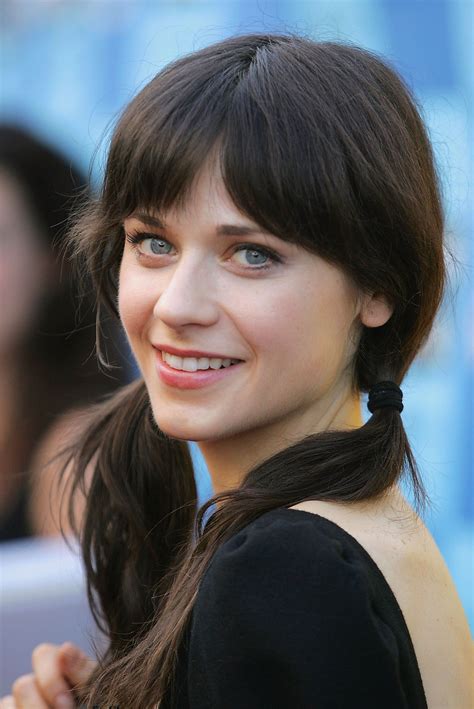 26 Perfectly Swoopy Side Bangs That Are Worth The Extra Maintenance