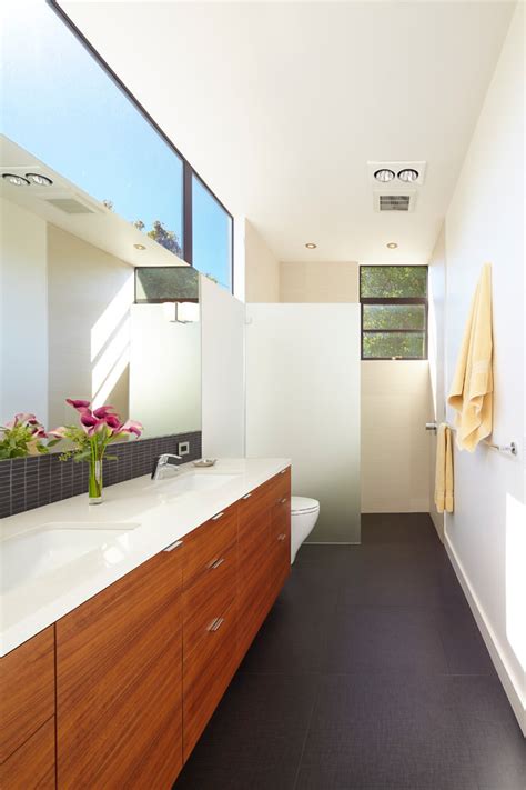 25 Narrow Bathroom Designs Decorating Ideas Design Trends Premium Psd Vector Downloads