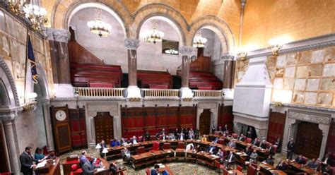shared post ny state lawmakers nation s best paid after ting themselves 30 pay raise