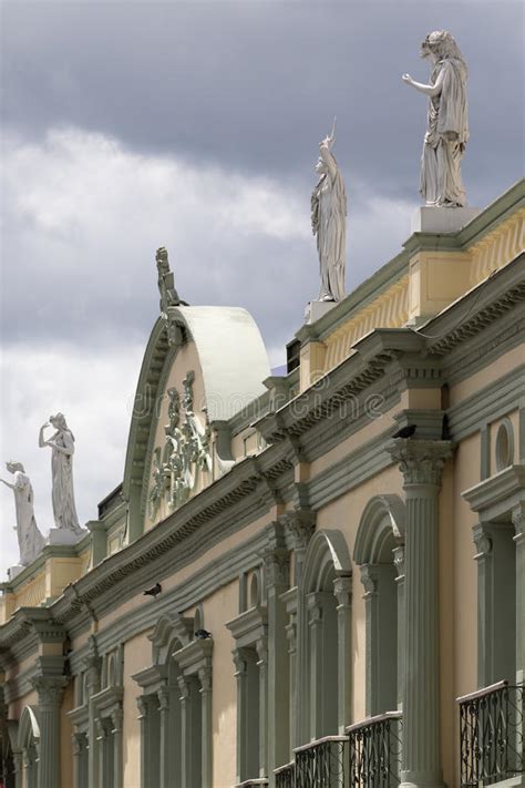 Información general de popayán, trámites y servicios, noticias, eventos, programas, planes y proyectos, normatividad y servicios de información al. POPAYAN, KOLUMBIEN - 6. FEBRUAR 2018: Hintere Ansicht Von ...