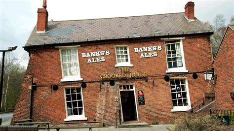 Uks Wonkiest Pub With Optical Illusion Closes Forever After