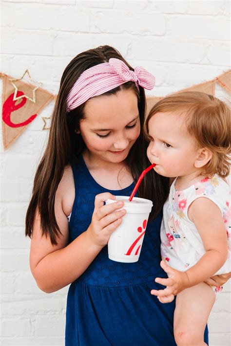Chick Fil A on Twitter: "A quick Chick-fil-A Lemonade break? Don't mind