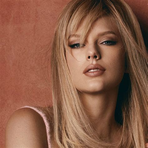 British Vogue Rings Into 2020 With Taylor Swift Taylor Swift Pictures