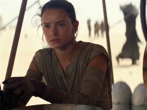 Daisy Ridley Weighed In On This Kinda Sexist Critique Of Her Character