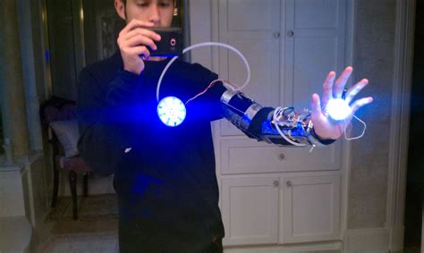 Switch between 2 different pattern modes. Iron Man/Tony Stark Repulsor Arm - Instructables