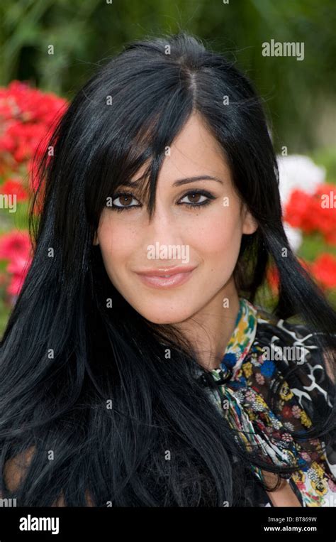Black Hair Brown Eyes Makeup Tips For Women With Black Hair And Dark