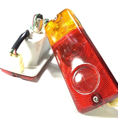 DAIHATSU HIJET S65 S75 MINI TRUCK TAIL LIGHT REAR LAMPS ASSY PAIR IKI