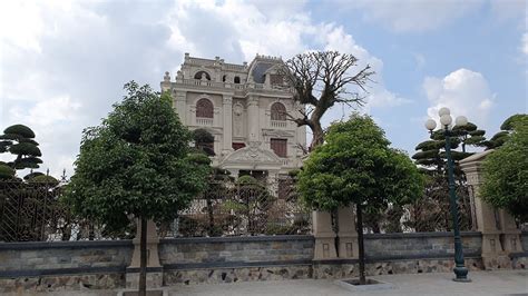Chiều 9/2, việt nam ghi nhận thêm 16 ca mắc mới, trong đó có 13 ca cộng đồng, nâng tổng số ca nhiễm cả nước lên 2.069 ca. HN.318.Bao giờ để mọi gia đình Việt Nam đều có Lâu đài ...