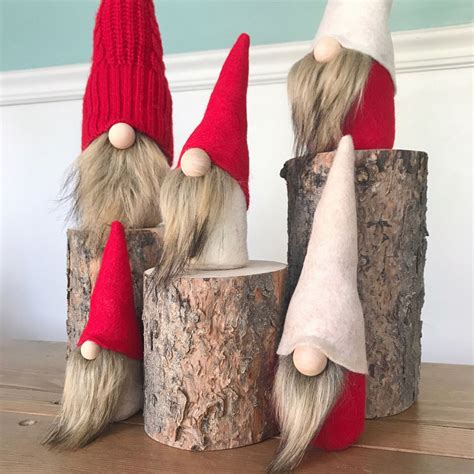 Handmade Sweater Gnomes To Decorate Your Homes Tomte Nisse Nordic