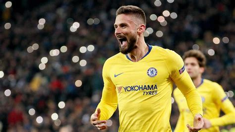 Chelsea striker olivier giroud is reportedly set for showdown talks with the club over his future giroud has had a fine career in the premier league with both chelsea and arsenal, and looks to still. Chelsea striker Olivier Giroud demands game time from Maurizio Sarri | Sport | The Times