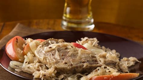 Montreal steak seasoning, brown sugar, barbecue sauce, sauerkraut and 2 more. Slow-Cooker Country-Style Ribs and Sauerkraut recipe from ...