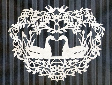 Pak Art Alaska Swan Scherenschnitte Paper Cutting