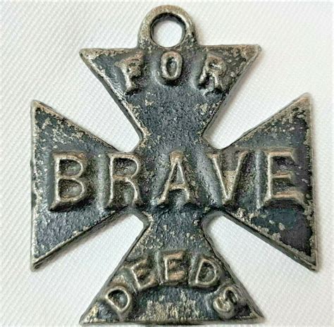 Vintage Rare Ww1 British Made Propaganda Iron Cross Medal First World
