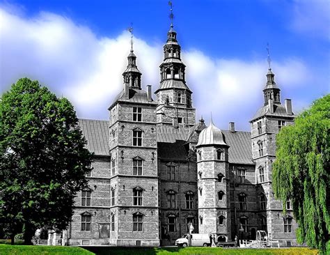 Rosenborg ballklub are in our opinion, the finest club to come out of norway and the eliteserien. "Rosenborg Castle, Copenhagen, Denmark" by vadim19 | Redbubble