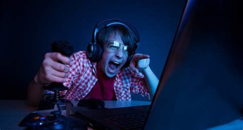 Hiring gamers may be the answer to the cyber security skills gap